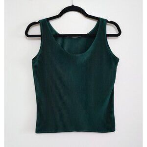 Vintage Younique Tank Top Women's Size Medium  Green Ribbed Polyester
